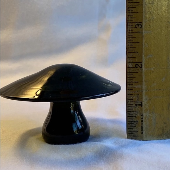 Vintage Counterpoint Dark smoky green glass MCM mushroom 2 1/2” - Picture 5 of 7